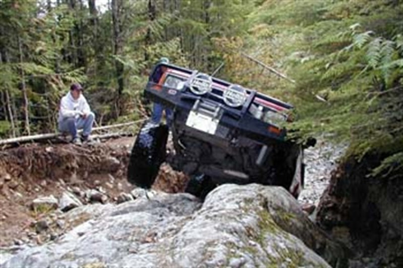 ARB Winchbar Toyota Pickup 84-85 Live Axle Bull Bars ARB