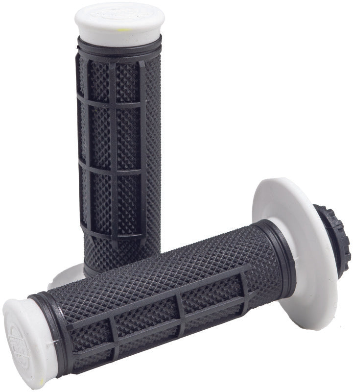 ProTaper Pro Series Clamp On 1/2 Waffle White/Black Grips ProTaper