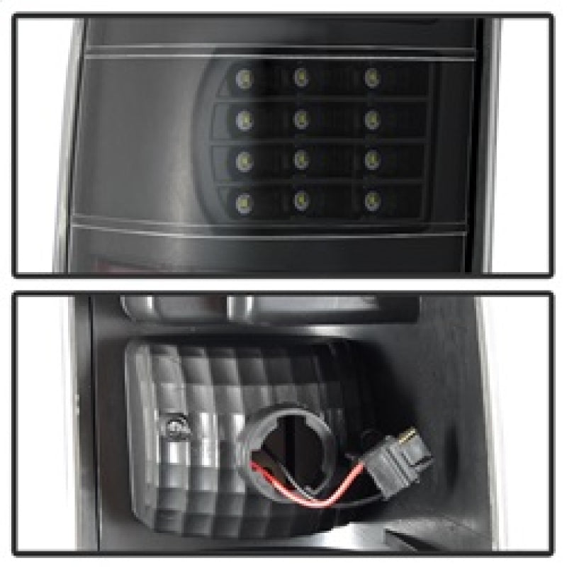 xTune 03-06 Chevrolet Silverado 1500 LED Tail Lights - Black (ALT-JH-CSIL03-LED-BK) Tail Lights SPYDER