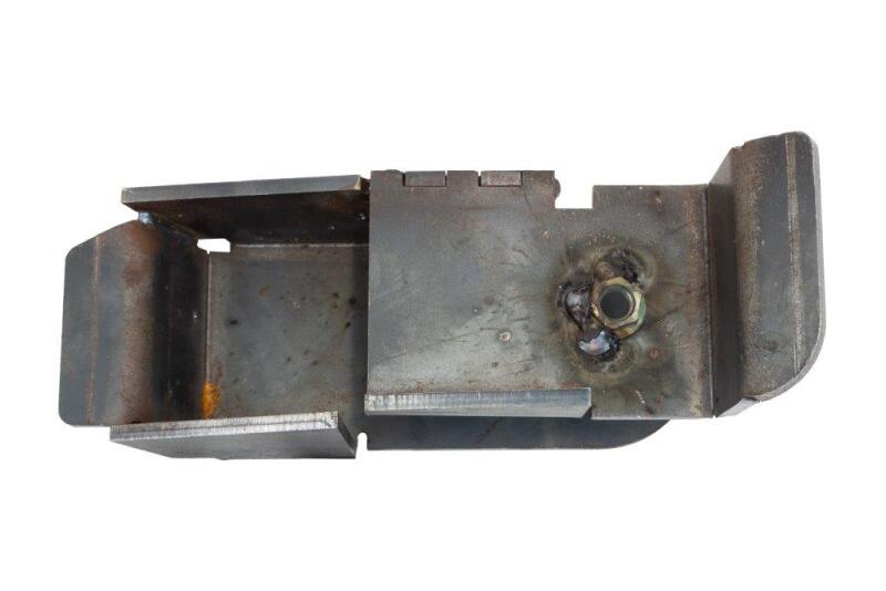 Rust Buster 1997-2006 Jeep Wrangler Rear Upper Control Arm Mount - Right Frames RustBuster