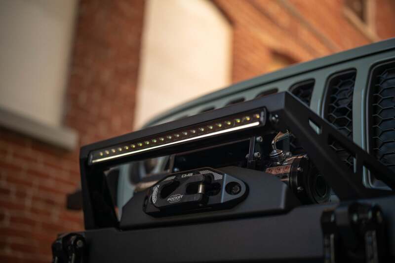 DV8 Offroad 20in Halo Elite Single Row Light Bar with Accent Light - White/Amber Light Bars & Cubes DV8 Offroad