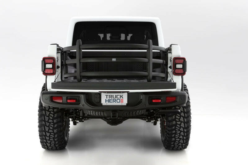 AMP Research 20-22 Jeep Gladiator (Does Not Work w/Tonneau Cvrs) Bedxtender HD Sport - Black Bed Bars AMP Research