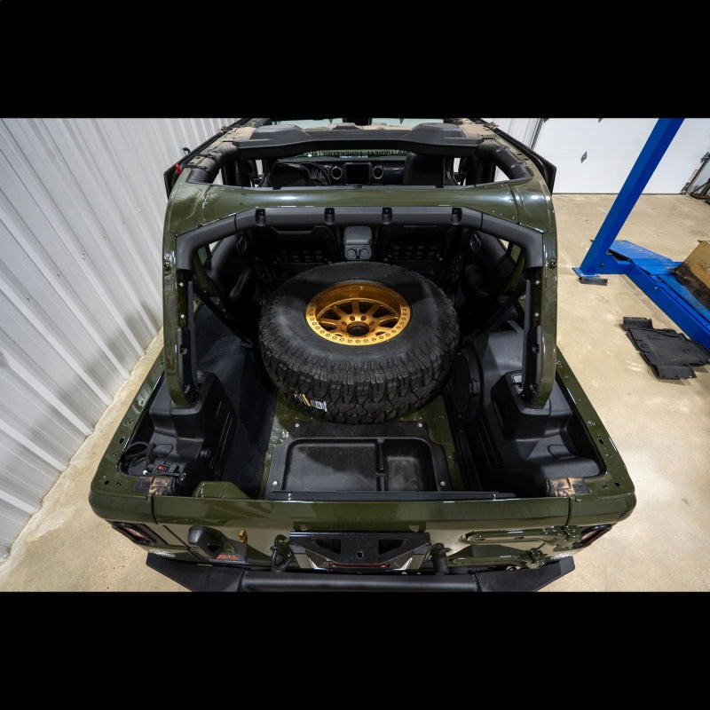 Skyjacker 07-18 Jeep Wrangler JK Spare Tire Carrier Kit W/ Adjustable Brackets Brackets Skyjacker