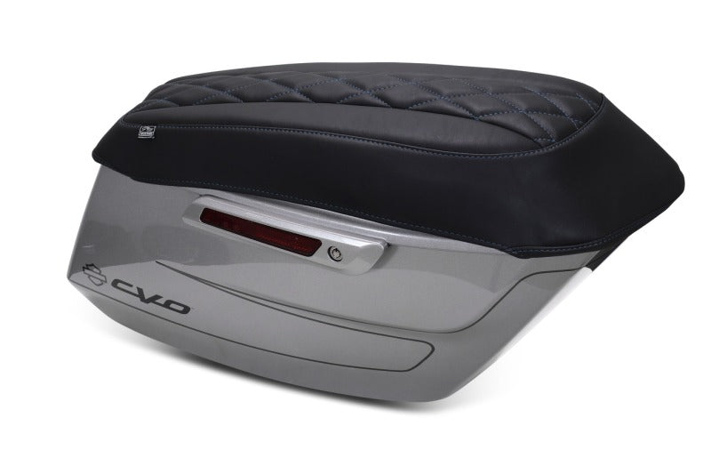 Mustang 23-25 Harley CVO Road Glide (ST) Deluxe Diamond Saddlebag Lid Covers Seat Covers Mustang Motorcycle