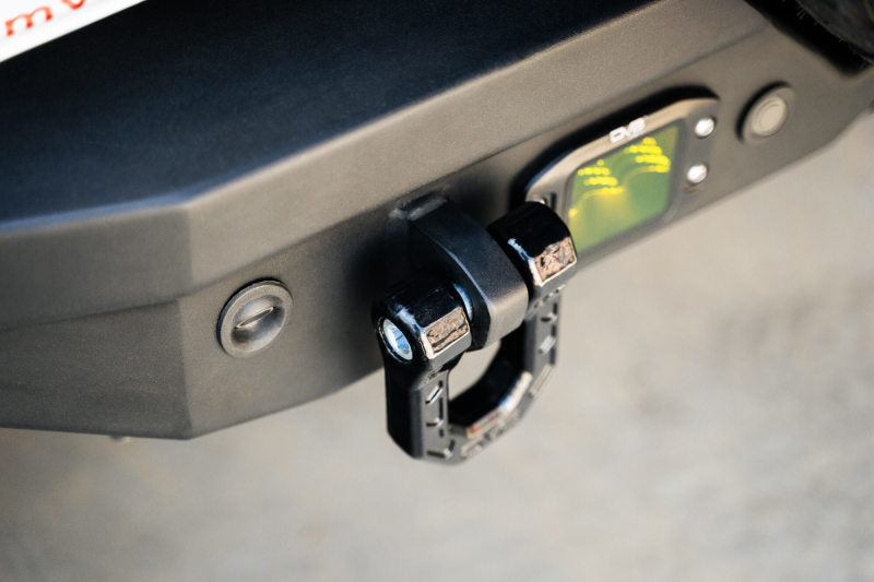 DV8 Offroad Elite Series D-Ring Shackles - Pair (Black) Bumper Accessories DV8 Offroad