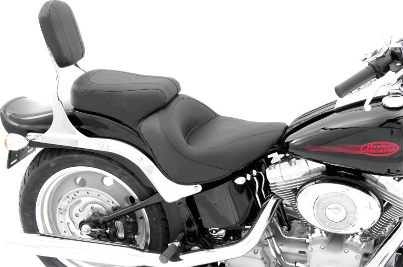 Mustang 06-17 Harley Softail Wide Tire (200mm) Standard Touring 1PC Seat - Black One-Piece Motorcycle Seats Mustang Motorcycle