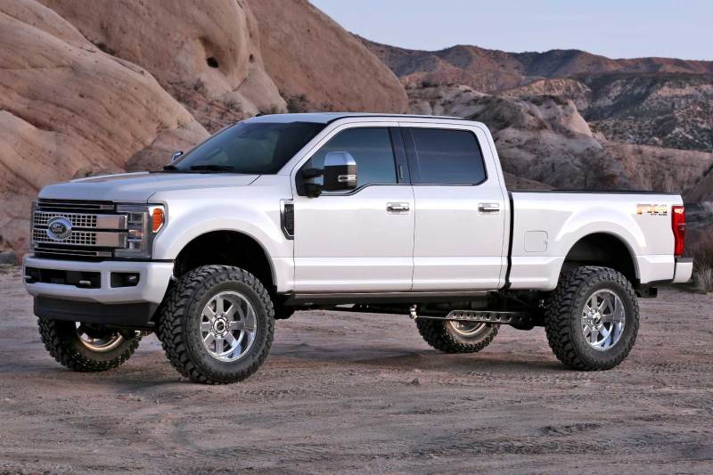 Fabtech 17-21 Ford F250/F350 4WD Gas 6in Rad Arm Sys w/Coils & Perf Shks Lift Kits Fabtech
