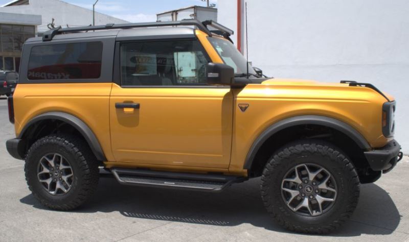 Go Rhino 2021+ Ford Bronco Dominator Extreme D1 Side Steps w/Brackets - Textured Black Side Steps Go Rhino