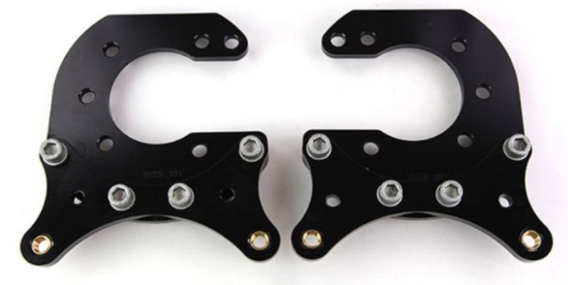 Wilwood Brackets (2) - P/S Rear - 12 Bolt 2.81in Offset Brake Hardware Wilwood