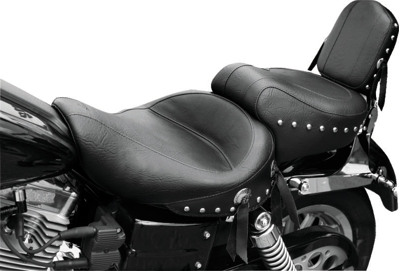 Mustang 91-05 Harley Dyna Wide Touring 1PC Seat w/Studs - Black One-Piece Motorcycle Seats Mustang Motorcycle