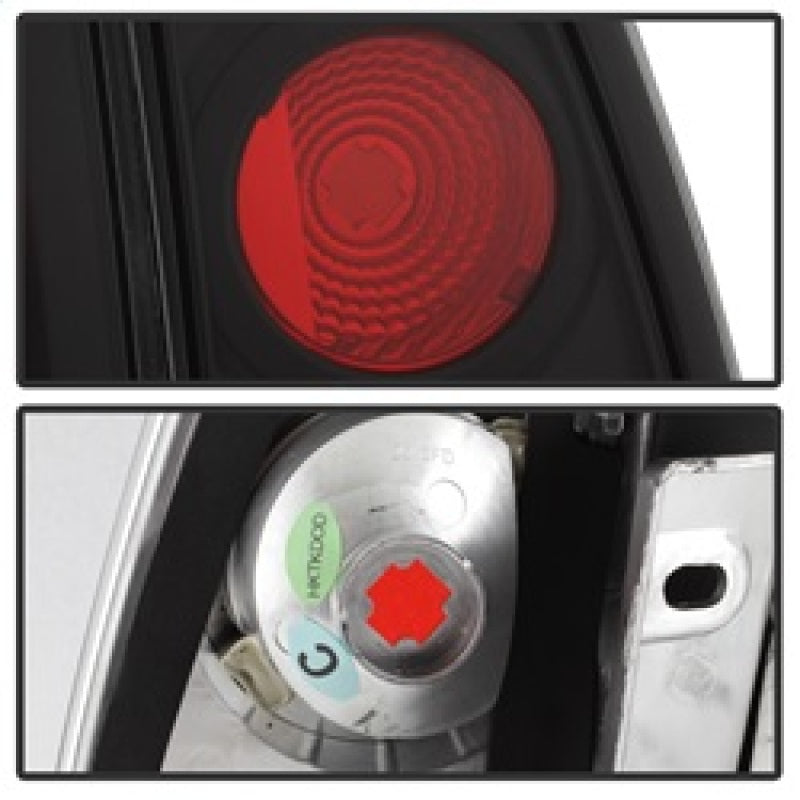 Spyder Lincoln Navigator 03-06 Euro Style Tail Lights Black ALT-YD-LN03-BK Tail Lights SPYDER