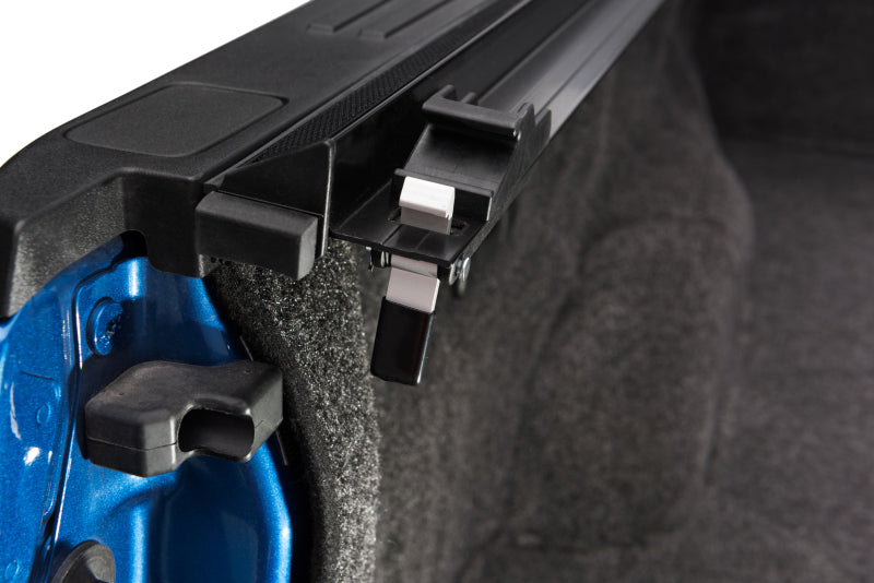 Truxedo 05-15 Nissan Navara w/Rack 4ft 10in Lo Pro International Bed Cover Bed Covers - Roll Up Truxedo