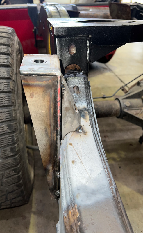 Rust Buster 2004-2012 Colorado Front Bed Mount - Left Frames RustBuster