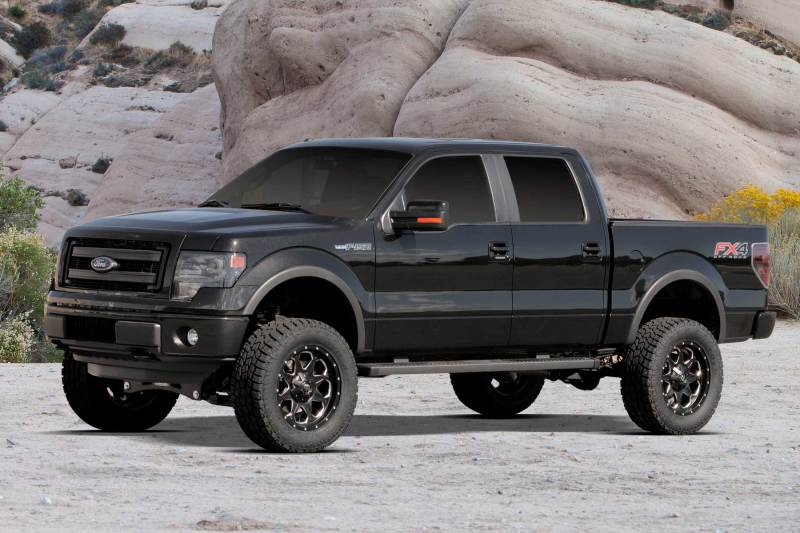 Fabtech 2014 Ford F150 4WD 6in Basic Sys w/Perf Shks Lift Kits Fabtech