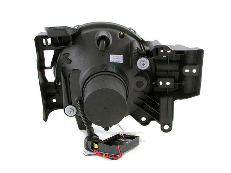 ANZO 2007-2013 Toyota Fj Cruiser Projector Headlights w/ Halo Black Headlights ANZO