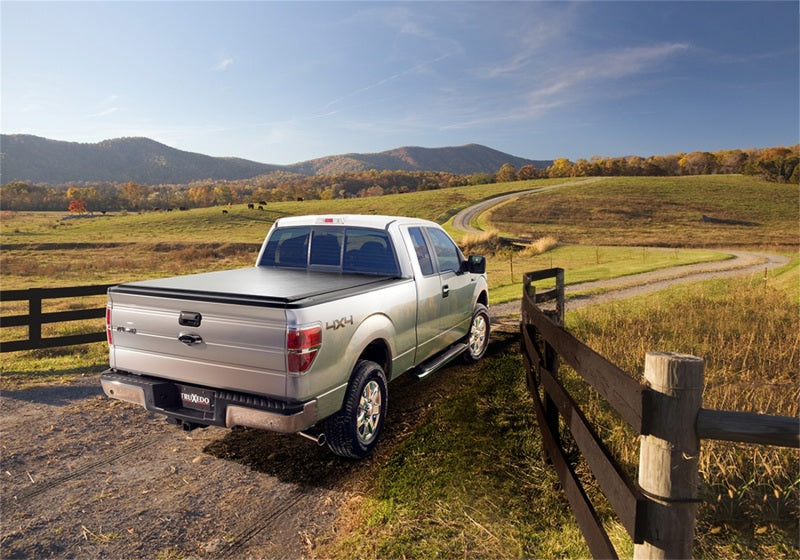 Truxedo 09-14 Ford F-150 6ft 6in Deuce Bed Cover Bed Covers - Folding Truxedo
