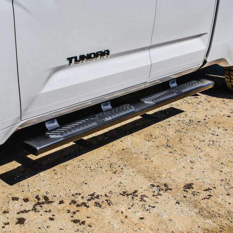 Westin 2022 Toyota Tundra Dbl Cab & Crew Max R5 Nerf Step Bars - Textured Black Nerf Bars Westin