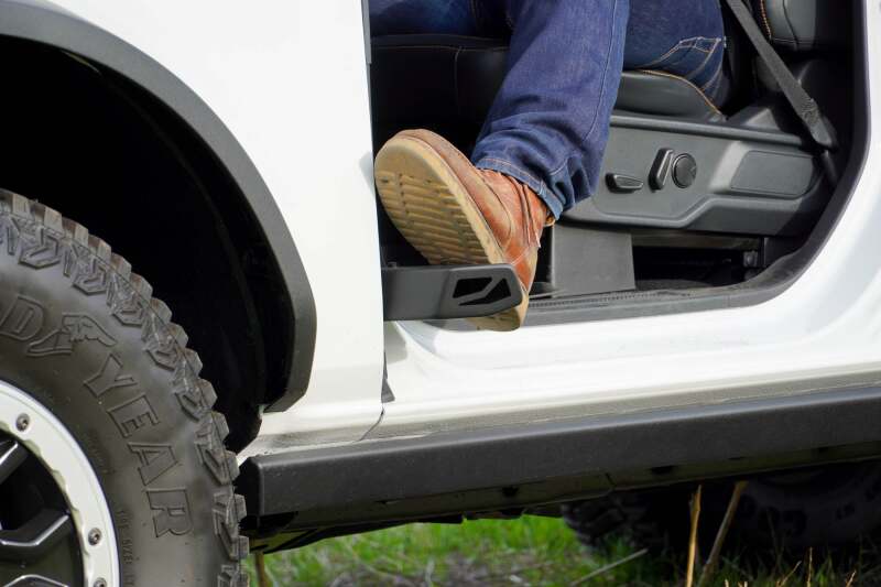 DV8 Offroad 2021+ Ford Bronco Foot Peg Pair - Black Exterior Trim DV8 Offroad