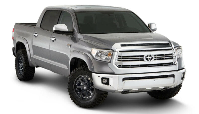 Bushwacker 16-18 Toyota Tundra Fleetside Pocket Style Flares 4pc 66.7/78.7/97.6in Bed - Silver Sky Fender Flares Bushwacker