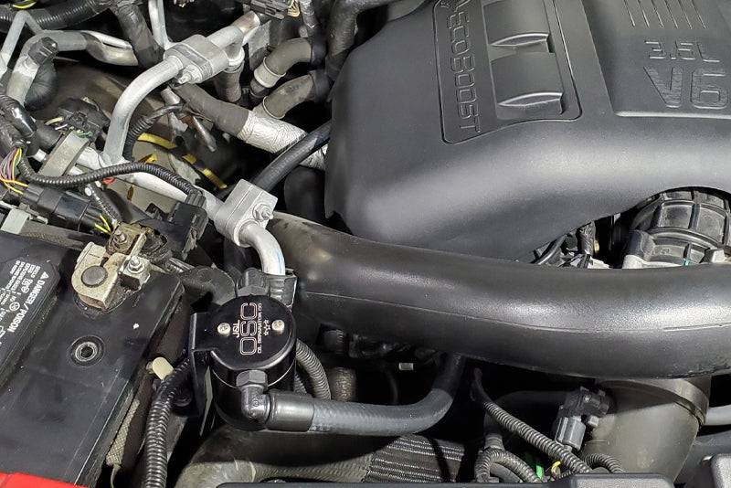 J&L 2015-2017 Ford Expedition 3.5L EcoBoost Oil Separator 3.0 - Black Anodized Oil Separators J&L