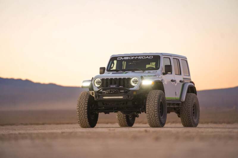 DV8 Offroad Elite Series 20in Dual Row Light Bar w/ Accent Light Light Bars & Cubes DV8 Offroad