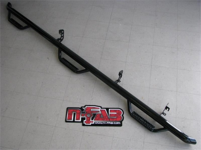 N-Fab Nerf Step 06-09 Dodge Ram 1500/2500/3500 Mega Cab 6.4ft Bed - Gloss Black - Bed Access - 3in Side Steps N-Fab