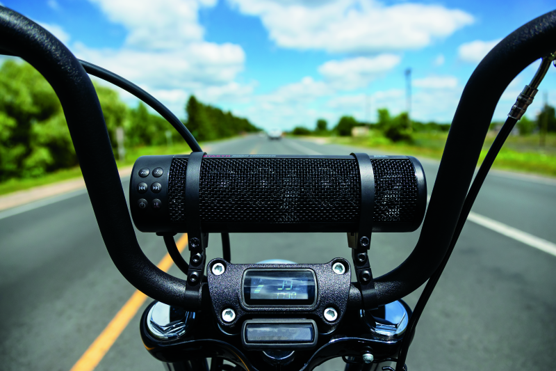 Kuryakyn Road Thunder Plus Sound Bar Satin Black Audio Kuryakyn