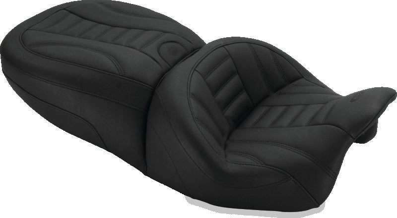 Mustang 15-21 Harley Freewheeler Touring Forward Deluxe 1PC Seat w/Driver Backrest - Black One-Piece Motorcycle Seats Mustang Motorcycle