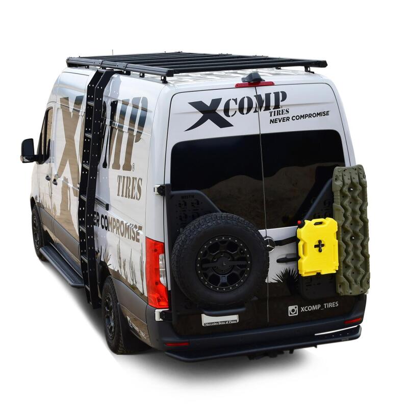 Westin 07-25 Mercedes-Benz Sprinter Outlaw Rear Step - Textured Black Nerf Bars Westin