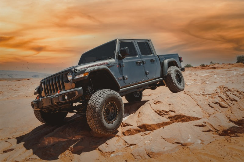 Tuff Country 20-23 Jeep Gladiator 3.5in Suspension Lift with New Shocks Lift Kits Tuff Country
