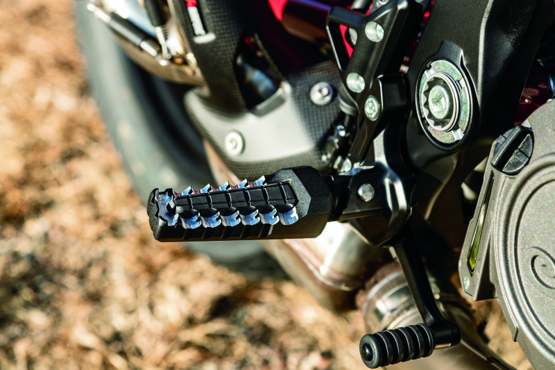 Kuryakyn Splined Adaptor Black Seats Kuryakyn