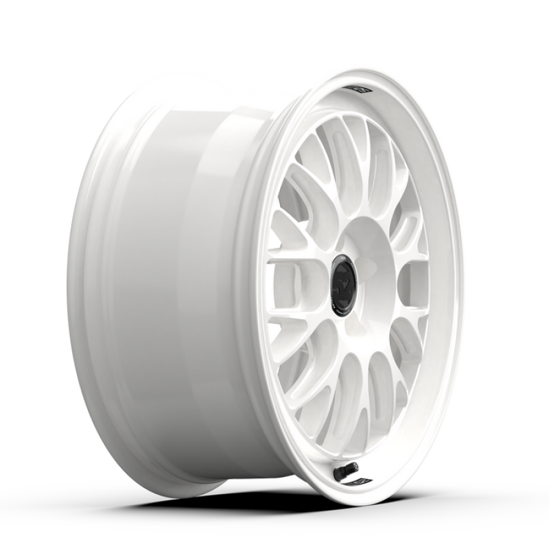 fifteen52 Holeshot RSR 18x8.5 5x108 42mm ET 63.4mm Center Bore Rally White Wheels - Cast fifteen52