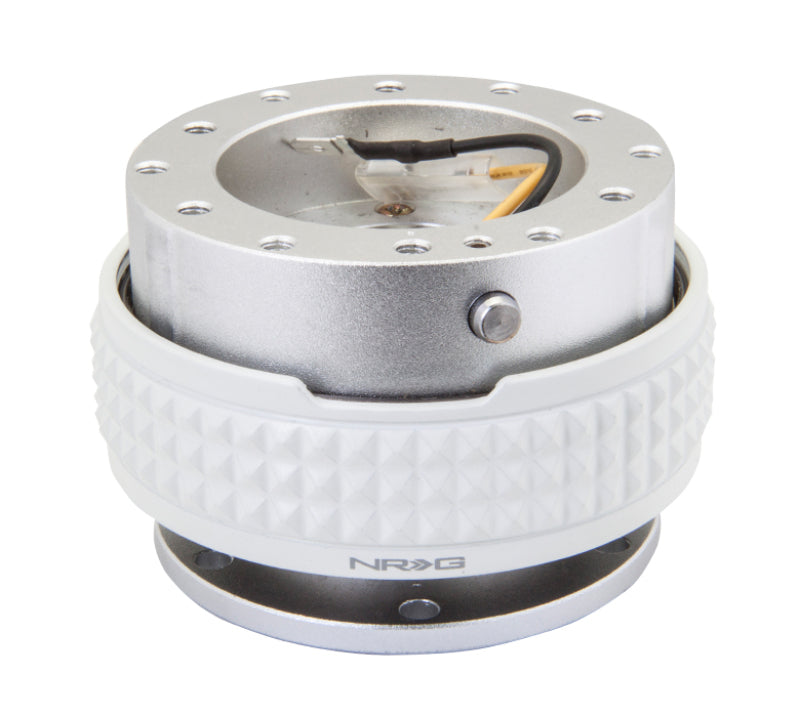 NRG Quick Release Kit - Pyramid Edition - Silver Body / Glow In The Dark Pyramid Ring Quick Release Adapters NRG