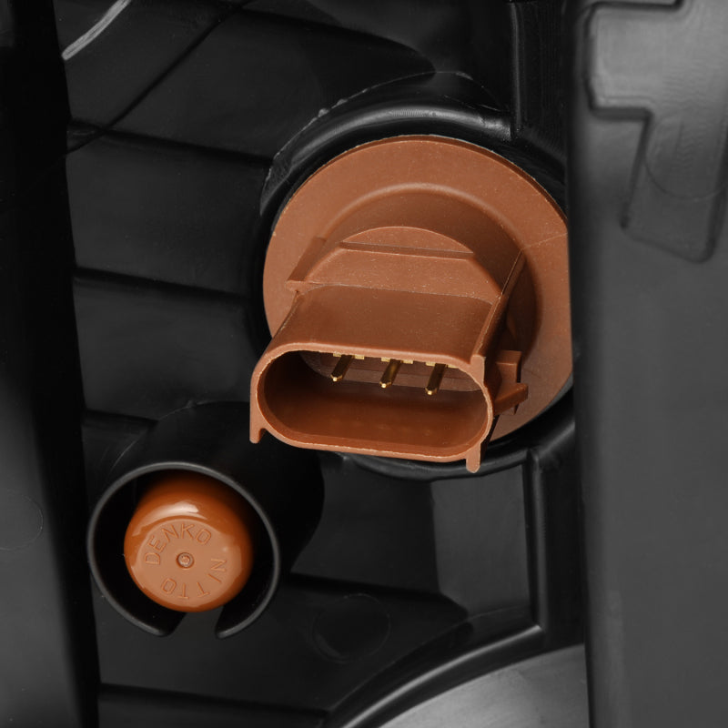 AlphaRex 20-22 Ford F-250/350/450/550 SD LUXX-Series LED Proj Headlights Bk w/Acv Light SS & SBDRL Headlights AlphaRex