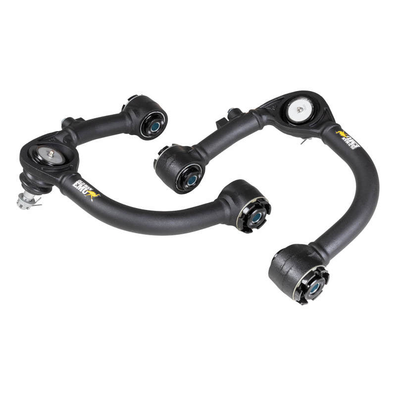 ARB OME 98-07 Toyota Land Cruiser Base Upper Control Arms (Pair) - Black Fittings Old Man Emu