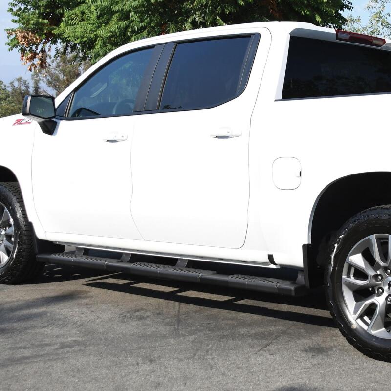 Westin 2019 Chevrolet Silverado/Sierra 1500 Crew Cab (5.5ft) R5 Modular Nerf Step Bars - Black Nerf Bars Westin