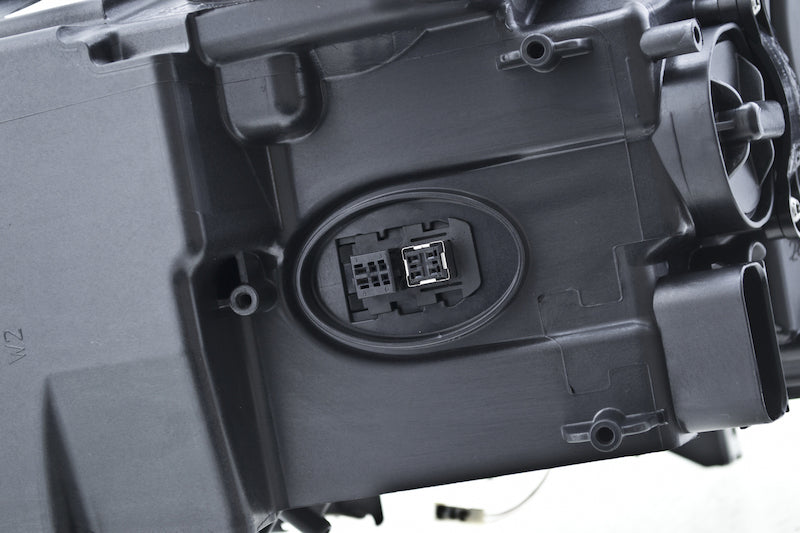 Hella 2011 Bmw 5Ser Sdn F10 W/Ahl - Headlamp Rh Xen Driving Lights Hella