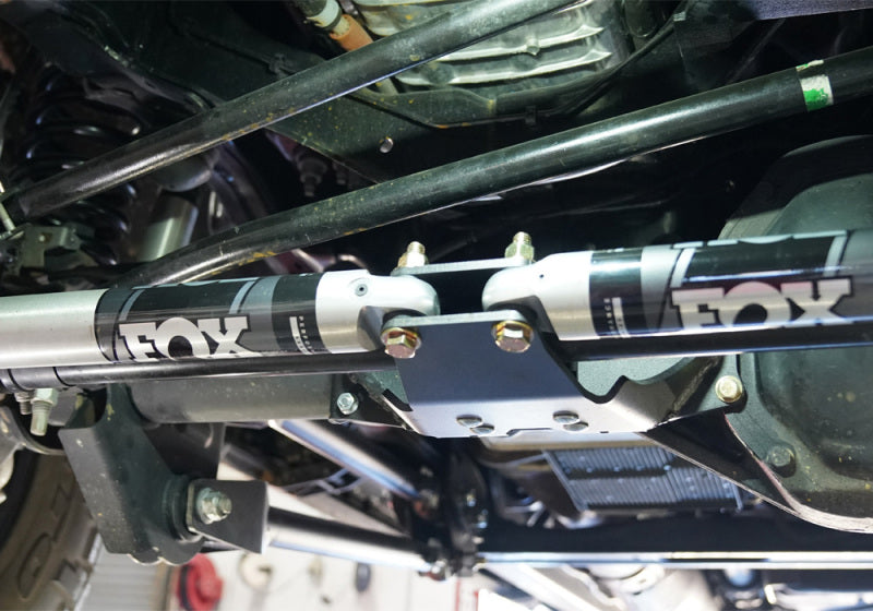 Superlift 23-25 Ford F-250/350 (w/ King Shocks) Dual Steering Stabilizer - No Lift required Steering Stabilizer Superlift