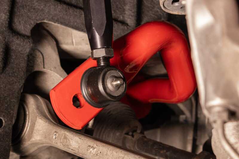 UMI 16-24 Chevrolet Camaro Suspension Stabilizer Bar Link - Red Sway Bar Endlinks UMI Performance
