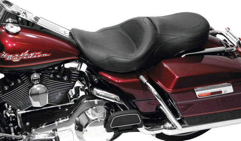 Mustang 97-07 Harley Road King, 06-07 Street Glide, 00-05 Eagle Sport Touring 1PC Seat - Black One-Piece Motorcycle Seats Mustang Motorcycle
