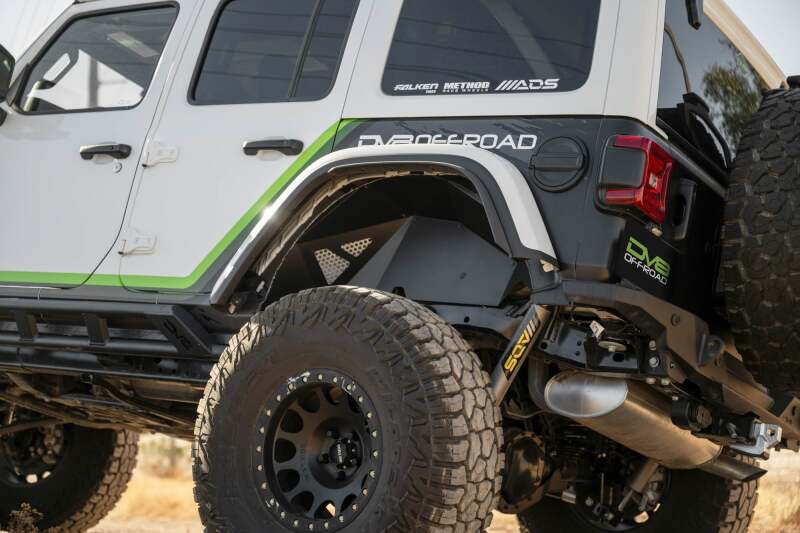 DV8 Offroad 18-24 Jeep Wrangler JL Rear Inner Fenders Wheel Well Liners DV8 Offroad
