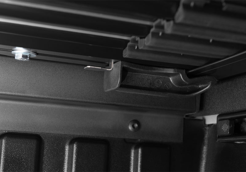 Truxedo 07-20 Toyota Tundra 5ft 6in Sentry CT Bed Cover Bed Covers - Roll Up Truxedo