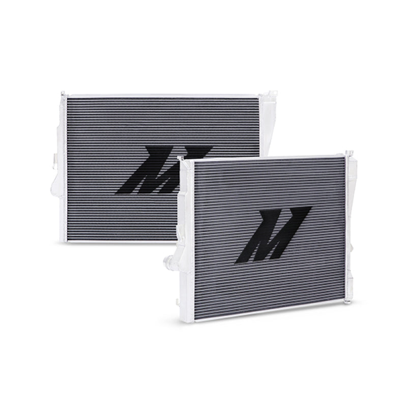 Mishimoto 99-06 BMW 323i/323i/328i/330i Performance Aluminum Radiator Radiators Mishimoto