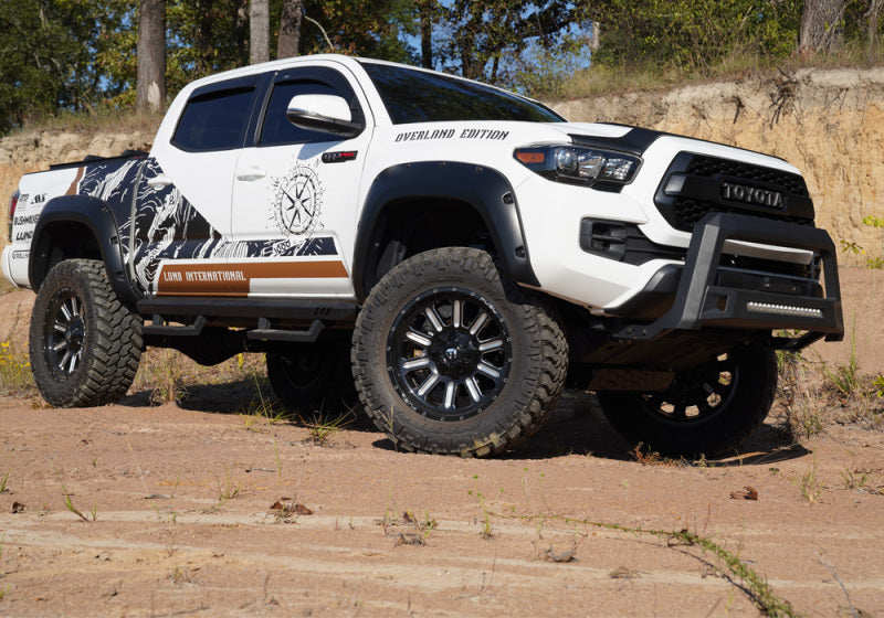 Superlift 16-23 Toyota Tacoma 4.5in Lift Kit w/ Fox Front Coilover & 2.0 Rear Lift Kits Superlift