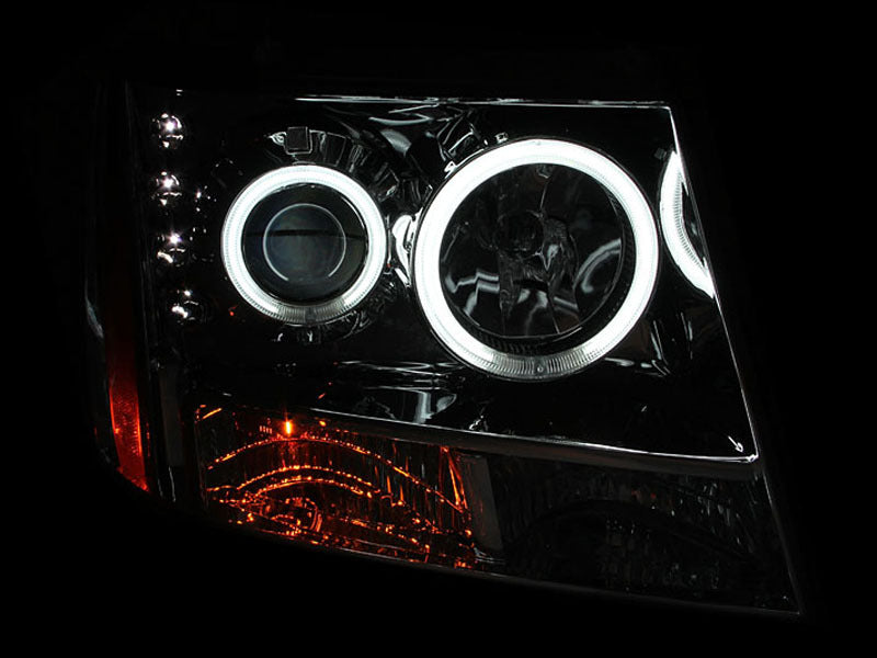 ANZO 2007-2013 Chevrolet Avalanche Projector Headlights w/ Halo Chrome Headlights ANZO