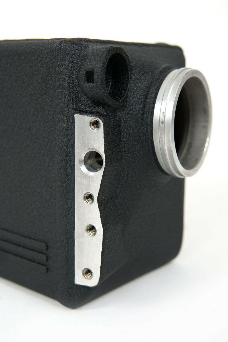 CSF 16-21 BMW M5 (F90) / 17-21 BMW M8 (F91/F92/F93) Twin Charge-Air-Cooler Set - Crinkle Black Intercoolers CSF