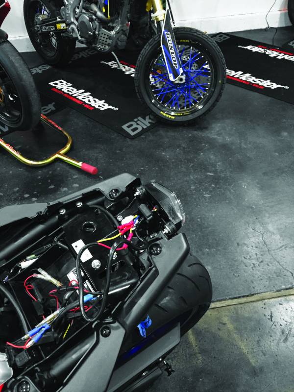 BikeMaster LED Mini Tail Light w/ License Plate Light Tail Lights BikeMaster