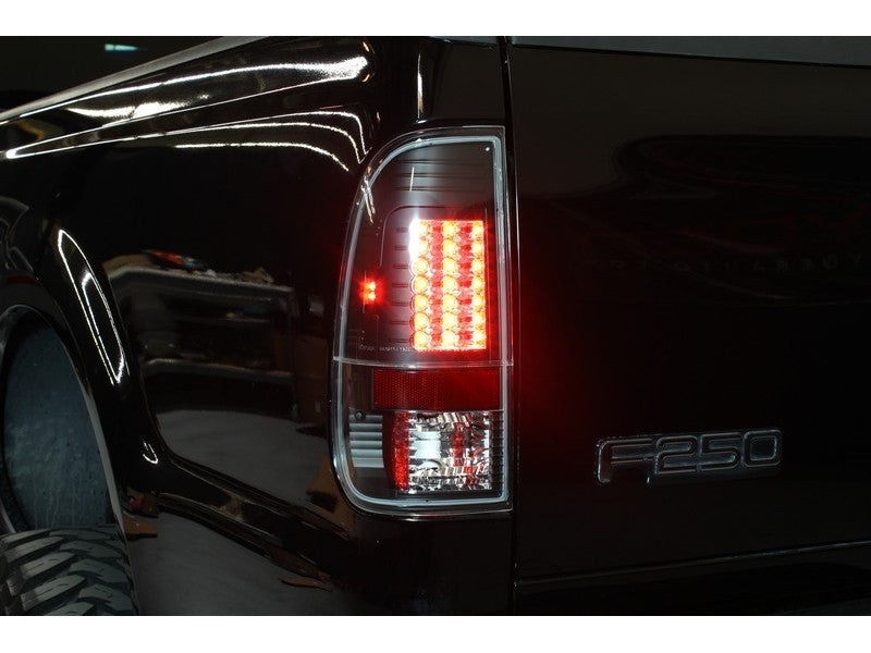 Spyder Ford F150 Styleside 97-03/F250 Version 2 LED Tail Lights Blk ALT-YD-FF15097-LED-G2-BK Tail Lights SPYDER