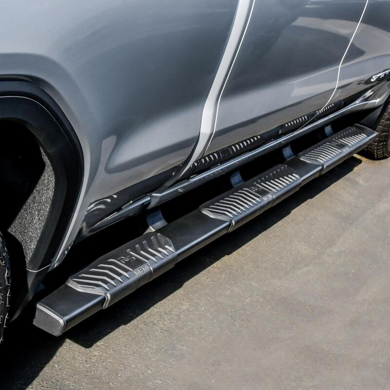 Westin 2019 Chevrolet Silverado/Sierra 1500 Crew Cab (6.5ft) R5 Modular Nerf Step Bars - Black Nerf Bars Westin