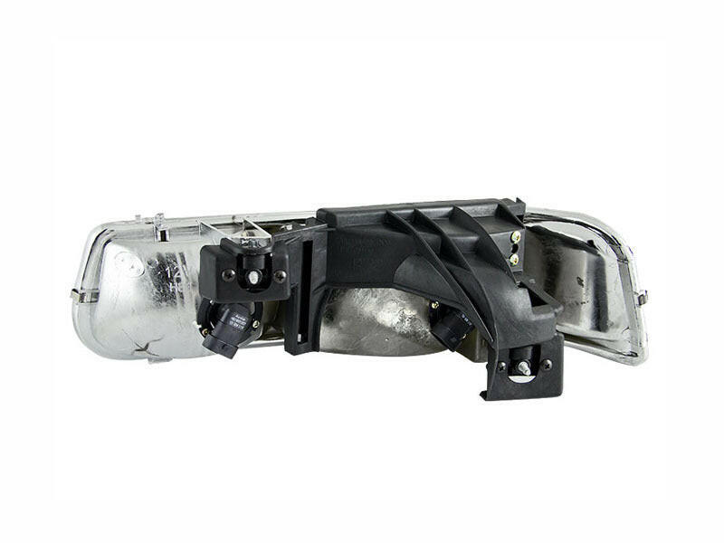 ANZO 1999-2002 Chevrolet Silverado 1500 Crystal Headlights Chrome Headlights ANZO